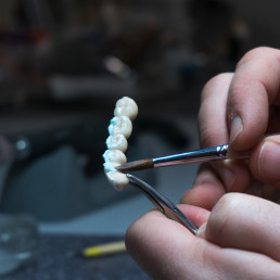 Prothèses-conjointes-Protilab(1)